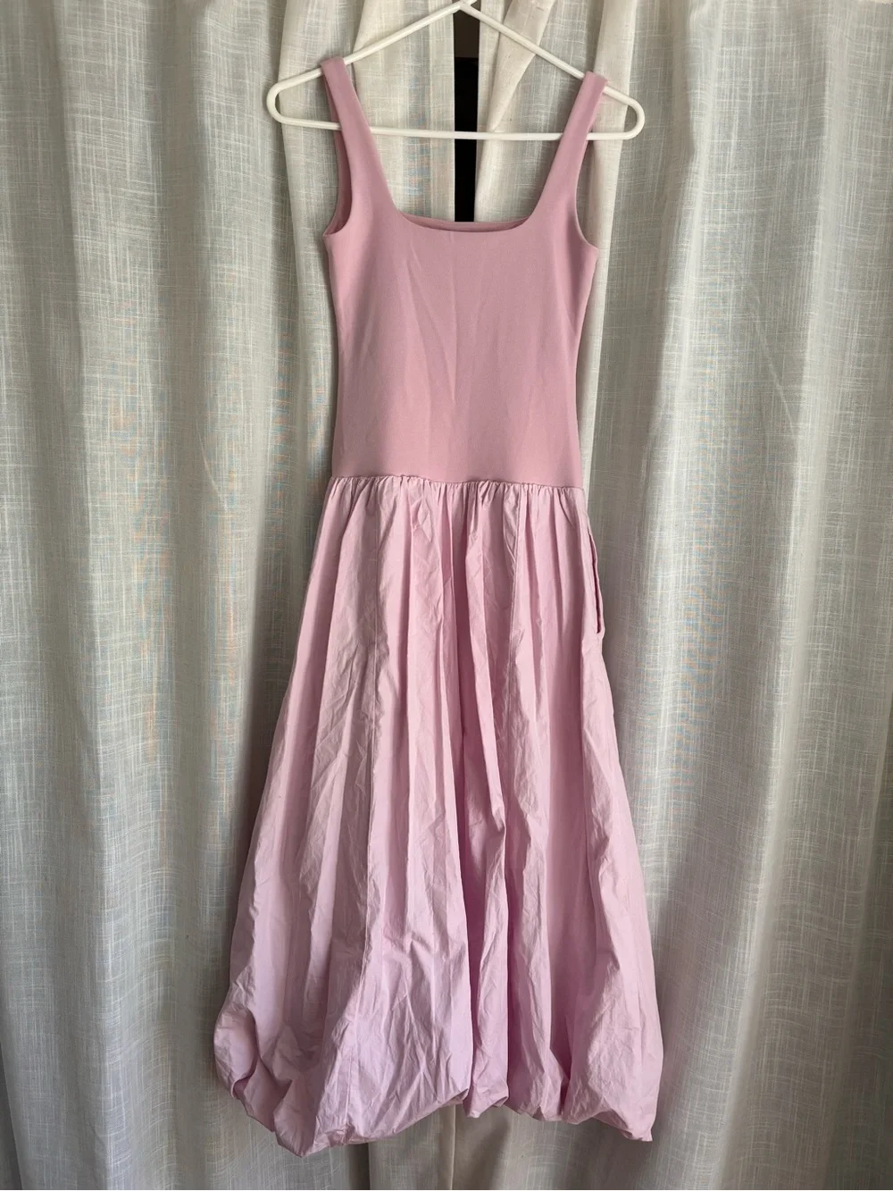Abercrombie | bubble hem pink maxi dress